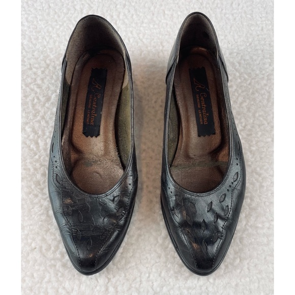 (VTG) CENTRALINA • Black Genuine Leather Pointed Toe Kitten Heels - Picture 6 of 16